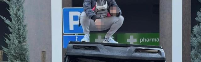 PRVA OBJAVA BAKE PRASETA SA KROVA SPALJENOG MERCEDESA, POMENUO REKETAŠE Pola miliona otišlo u nepovrat, a on se raduje lajkovima (FOTO)