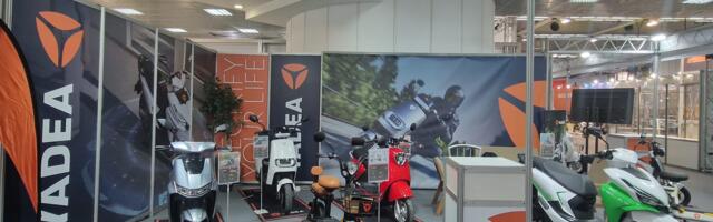 YADEA NA SAJMU AUTOMOBILA U BEOGRADU: DA LI JE OVO NAJPAMETNIJI GRADSKI PREVOZ ZA ENERGETSKU KRIZU?