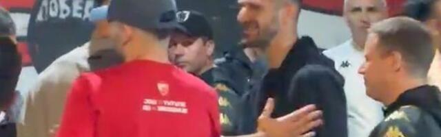 Čak ni ono posle derbija, ne liči na derbi: Prizir igrača Zvezde i Partizana ispred Marakane na kakav nismo navikli /VIDEO/