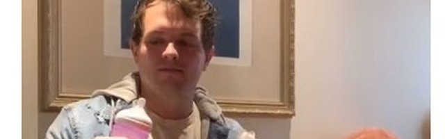 Koristio bong za pivo da brže nahrani bebu: Tata sa Tiktoka postao popularan zbog neobične ideje (VIDEO)