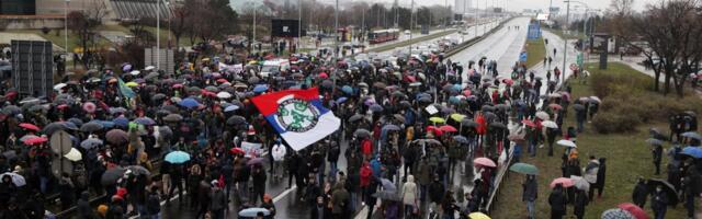 Šabić: MUP da obustavi akciju emitovanja prekršajnih naloga za demonstrante