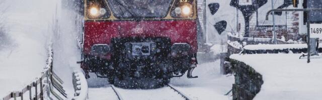 Srce Evrope okovano u led: Aerodromi zatvoreni, vozovi stoje, narod očajan