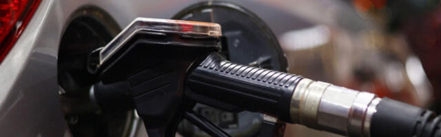 ​Цена сирове нафте око 99 долара по барелу