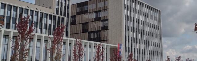 Dragan J. Vučićevič se četvrti put nije odazvao pozivu suda u Kragujevcu zbog javne uvrede