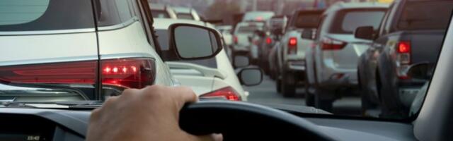 PRAZNE ULICE I MOSTOVI: Evo kakva je situacija u saobraćaju od jutros - ne zaboravite na izmene LINIJA!