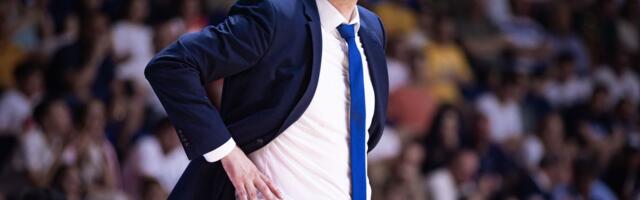 Isključen jer je vikao na svog igrača?! /VIDEO/