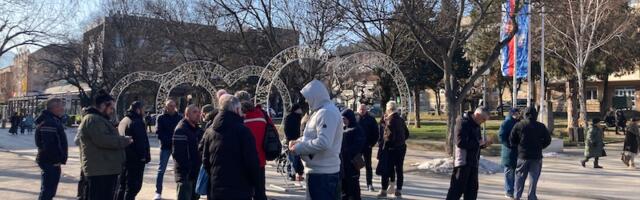 Skup podrške u Prokuplju: Zahtev da se otkrije ko je vređao dete ili da gradonačelnik podnese ostavku