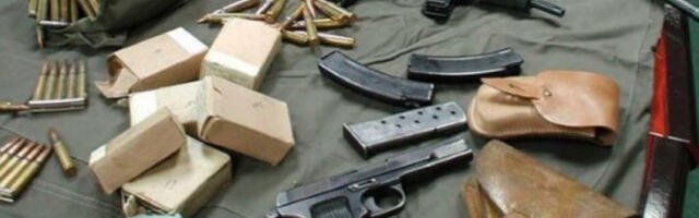 Откривена илегална фабрика оружја у Есексу