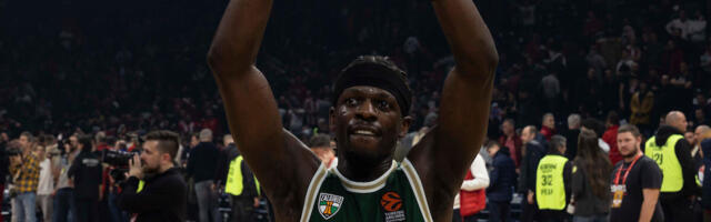 Podrhtava Evroliga: Potpisao Fransisko!