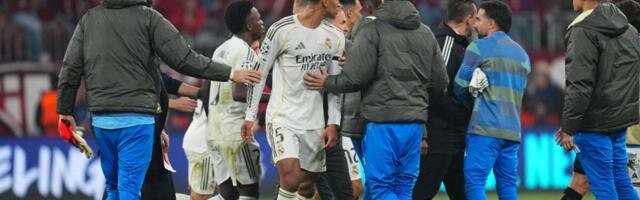 TOTALNI HAOS U LIGI ŠAMPIONA: Zvezde Reala nasrnule na sudiju Vinčića