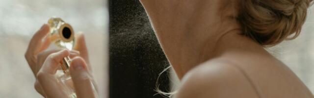 Da li znate koliki je rok trajanja parfema? Ako ga koristite duže od ovog perioda, može se javiti iritacija