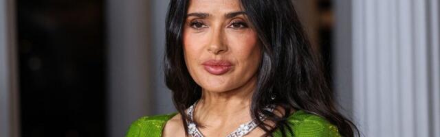 Salma Hajek 17 puta išamarala kolegu na snimanju: Ovo je razlog