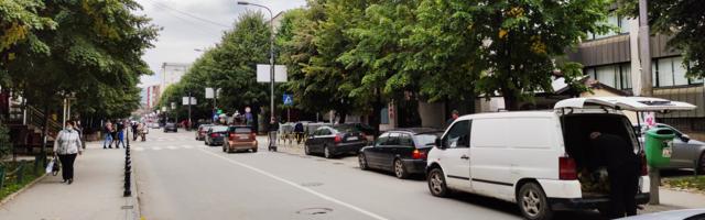 Nakon pritiska javnosti grad Novi Pazar obustavio tender za zakup reklamnih displeja