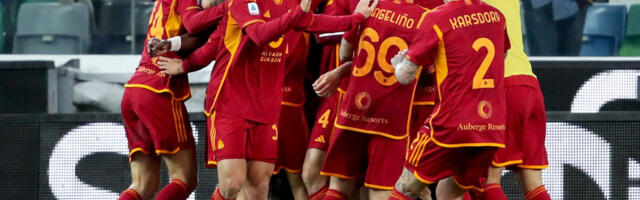 Samardžić i Udineze pali u dubokoj nadoknadi: Roma slavila u nastavljenom meču