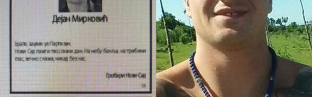 "POSLEDNJI POZDRAV KUMU, NEMIRNOM MORNARU NEMIRNOG MORA"! Osvanule brojne čitulje za navijača Partizana koji je ubijen ispred kafića u Novom Sadu! (FOTO)