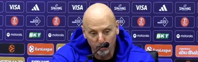 "A nemoj brate, je**** te trojka!" Saša Obradović nije znao da ga snimaju, pa sočno opsovao! /VIDEO/