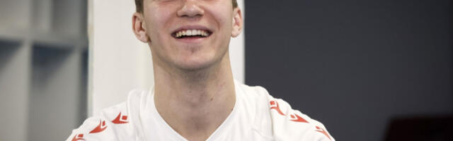 Italijani prizivaju Vasilija Kostova i uzdaju se u Dejana Stankovića