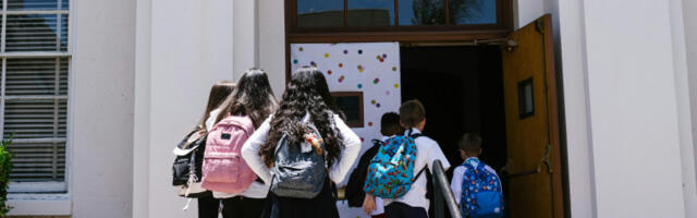 Грчка уводи вештачку интелигенцију за планирање запошљавања наставника