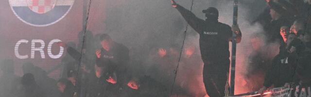 SPREČEN KRVAVI LINČ NA HVARU, PLANIRALI NAPAD NA SRBE: Zbog tetovaže "Srbija" navijači Torcide krenuli na sezonske radnike sa palicama i fantomkama!