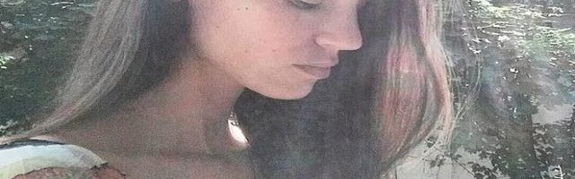 SUPRUGA NAŠEG POZNATOG VODITELJA PRIZNALA: Kad mi je teško, odem u drugu sobu pa se IZVRIŠTIM!