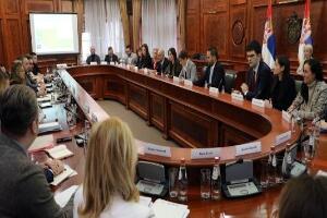 Радна група: За чистији ваздух акценат на замени грејних уређаја и повећању возила са катализатором