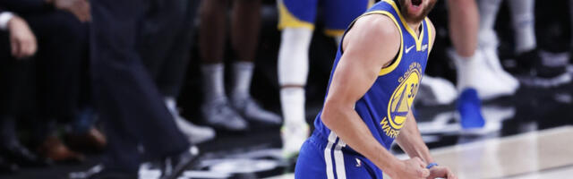 Ovo može samo Kari – dao više trojki nego slobodnih bacanja