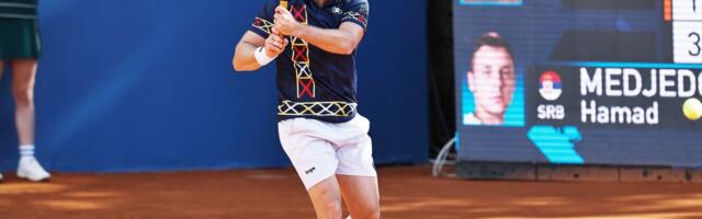 Krenuo na plažu kad su ga zvali da igra RG, postao senzacija zbog žene: Luda priča najstarijeg u Top 100