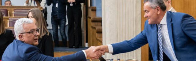 Пет одборника НСД-а потписало иницијативу ДНП-а, у странци траже „сараднике србијанске БИА”