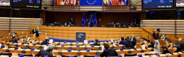 SRBIJI JASNO KOJA JE CENA AKO JE NA POGREŠNOJ STRANI! Generalni direktor u Evropskoj službi za spoljne poslove OPET PRETI zbog odbijanja da uvedemo SANKCIJE Rusiji!