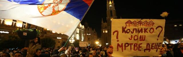 Evo koliko je ljudi bilo na protestu u Novom Sadu