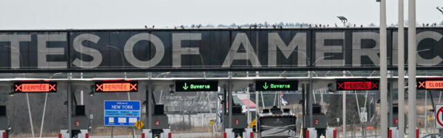 Оти­сци пр­сти­ју и фо­то­гра­фи­ја уме­сто лич­не кар­те