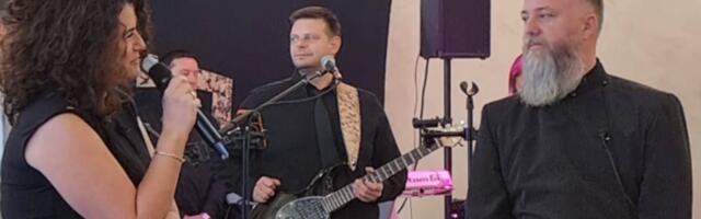 Otac Predrag poslavio 20 godina braka: Pogledajte ko je uveličao slavlje (VIDEO)