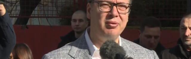 VUČIĆ SUTRA NA CEREMONIJI URUČENJA REŠENJA ZA PROGRAM RAZVOJA JAKIH ALKOHOLNIH PIĆA! Izdvojeno 150 miliona!