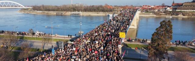 Novosadski studenti obeležavaju danas 16 meseci od pada nadstrešnice