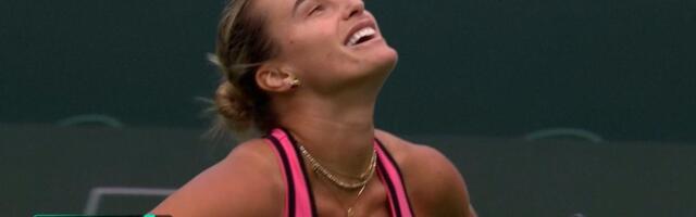 Sabalenka uspešno startovala u kalifornijskoj pustinji, pa se pohvalila vereničkim prstenom!