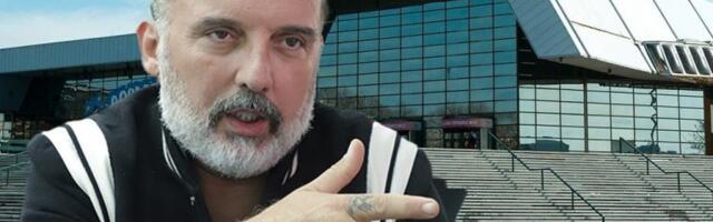 "AJMO SPENS" OVAKO JE TONI CETINSKI PEVAO U HALI KOJU DANAS SRAMNO NAZIVA LOGOROM! Pevač zaboravio na OVE snimke! (VIDEO)