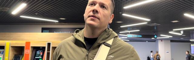 SLOBA RADANOVIĆ PREKINUO NASTUP U BUDVI: Mladić je prvo zakasnio u klub, a onda mu je napisao poruku na ekranu!