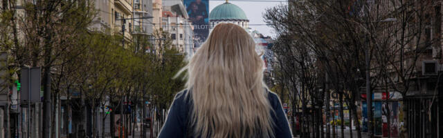 Bratu kupuju stan, a ja sam tuđa kuća: Srbi ostavili ćerku bez nasledstva i napravili joj haos od života - "Dođe mi da..."