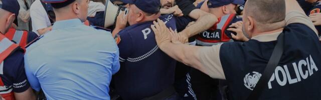 POLITIČKI SPIN NEZADOVOLJNIH LICA: Protesti u Albaniji zbog investicija - Gosti "Puls Srbije vikend" o Generalštabu i propuštenim šansama