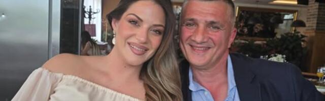 Udala se ćerka Suzane Mančić! Isplivale fotografije intimnog venčanja sa 23 godine starijim generalom