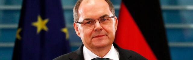 Šmit: Odluka Skupštine R. Srpske je opasna, poslati NATO trupe u BiH