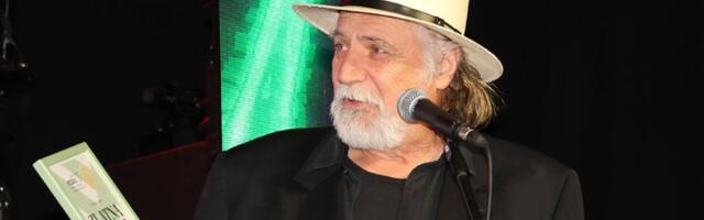 Moćne reči Radeta Šerbedžije sa protesta u SAD (VIDEO)