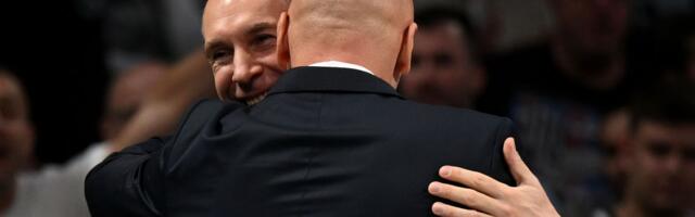 Ovako nešto nismo videli dugo na derbijima: Evo kako su se Obradović, Ocokolji i Paspalj pozdravili /FOTO/