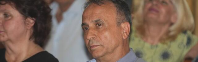 Pevač otkrio u čije ruke odlazi zarađen bakšiš: Ovo je prava istina