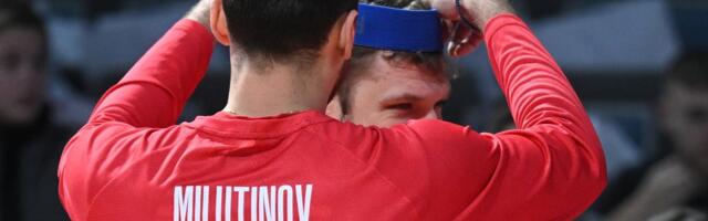 Milutinov Vezenkovu: Deprimiraš me, moram kod psihologa!