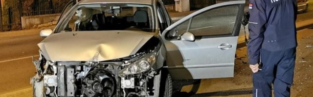 Težak udes kod Sevojna! Tročlana porodica se vraćala sa letovanja, žena poginula na licu mesta!