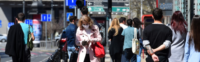 Kupovao nakit za suprugu i ljubavnicu, prodavačica zamenila poklone, a onda je nastao haos