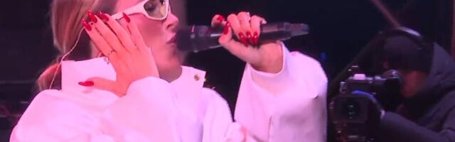 Vatromet, nastupili Senidah, Aleksandra Radović... Pogledajte kako je bilo na dočeku na Beogradu na vodi