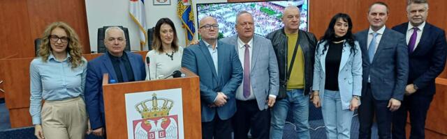 Gradonačelnik Leskovca obeležavao dve godine petog mandata, bio i filmčić