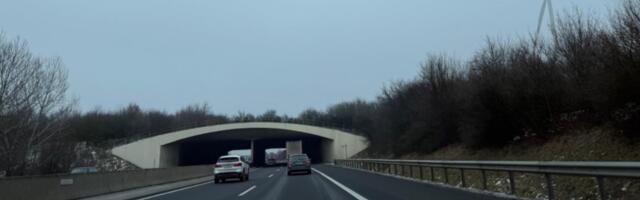 Neverica u Austriji: Sa više od 3 promila jurila auto-putem u pogrešnom smeru
